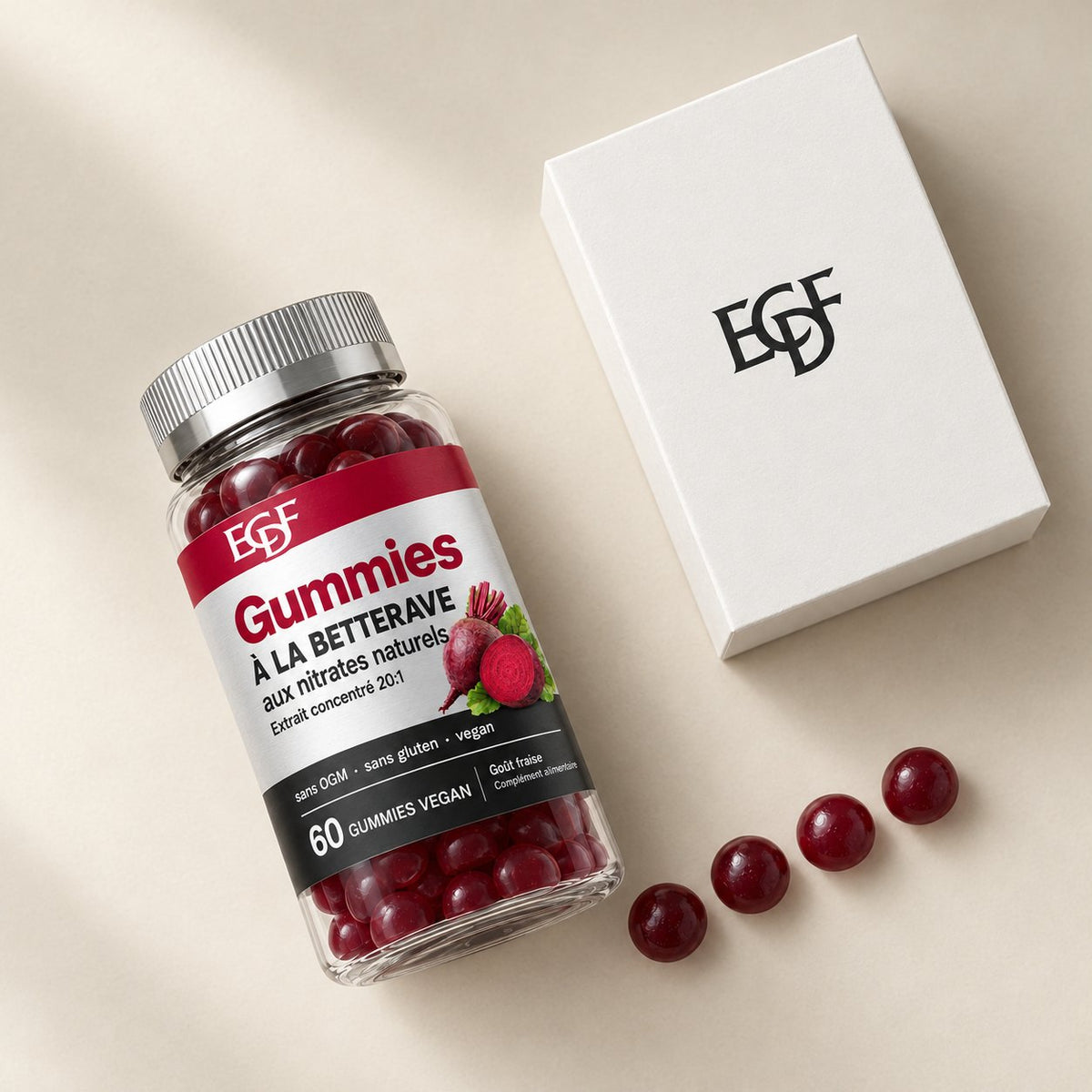 Dans le colis : le pot, sa boîte ECDF et quatre gummies