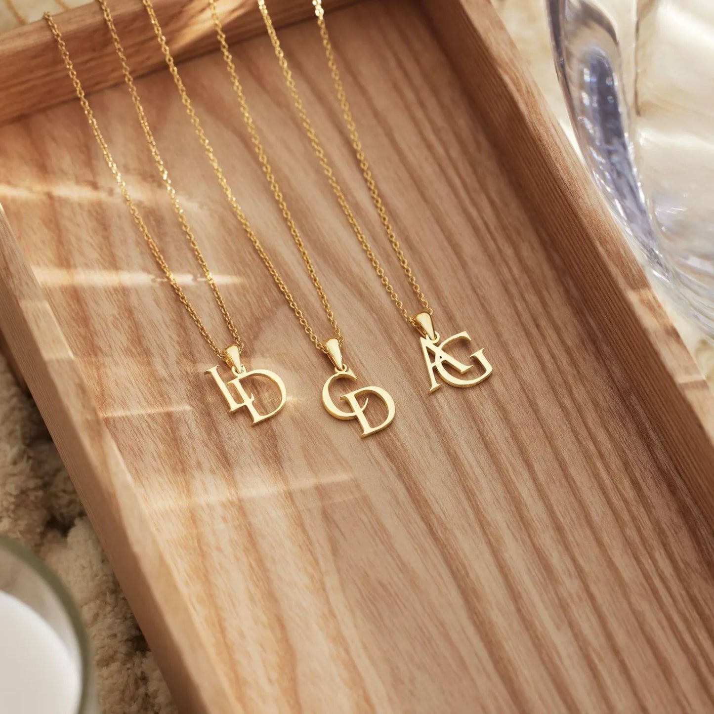 Collier avec initiale